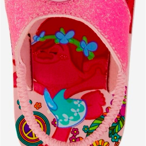 NWT TROLLS Light-Up Flip Flop Sandals Toddler Girls 9-10 (L) LAST PAIR! - Picture 10 of 12